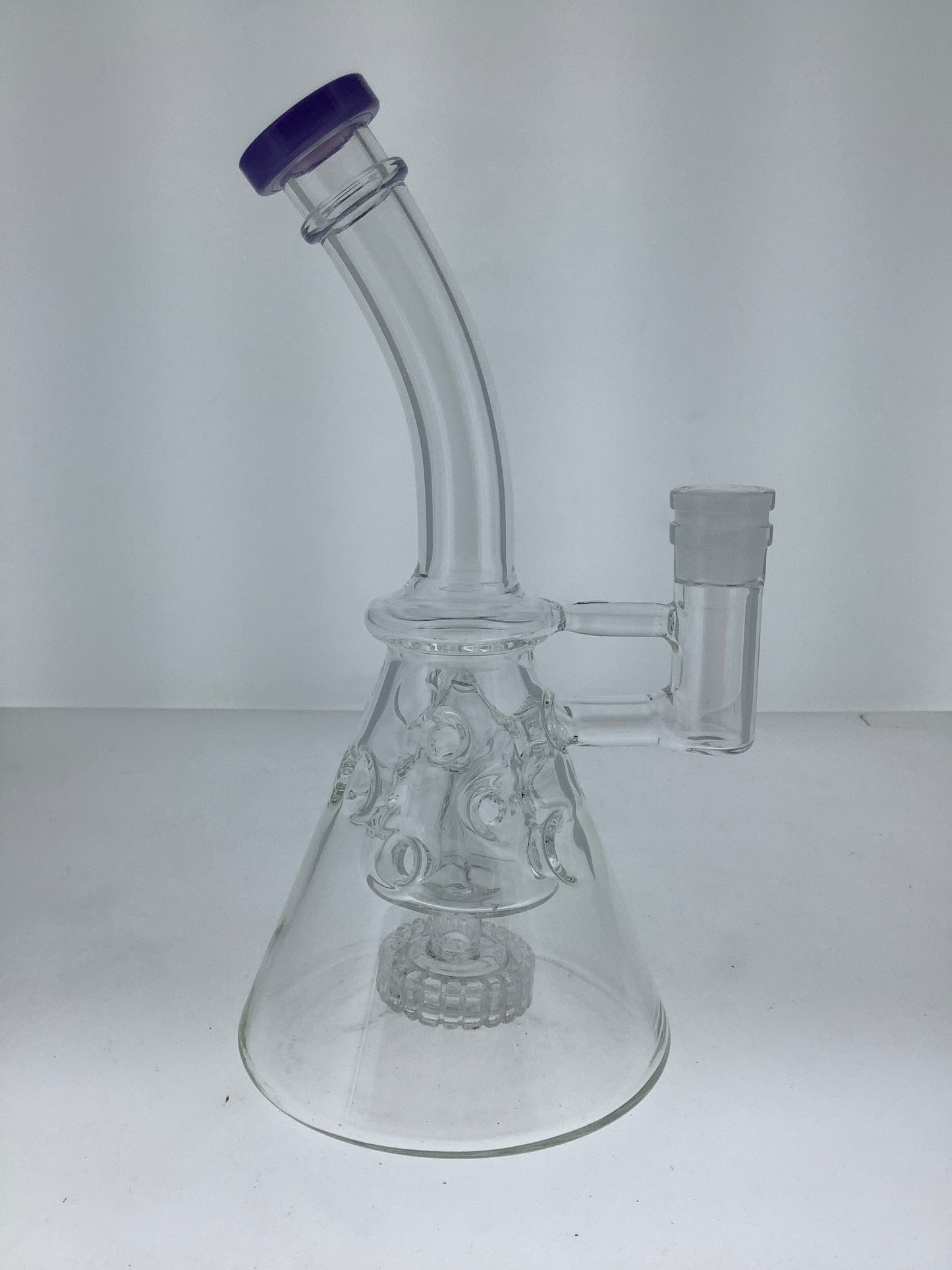 8" Pyramid Fab Rig w/ Showerhead Perc