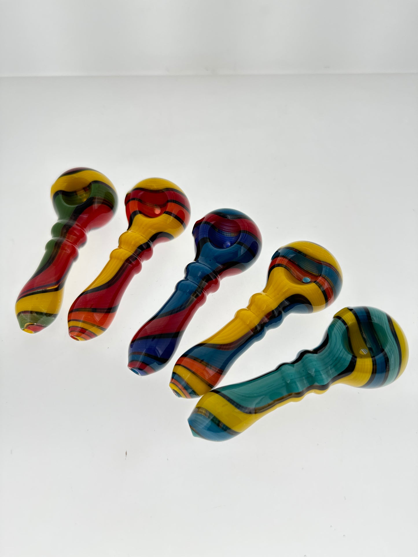 Full Mixed Color Solid Linework Handpipe