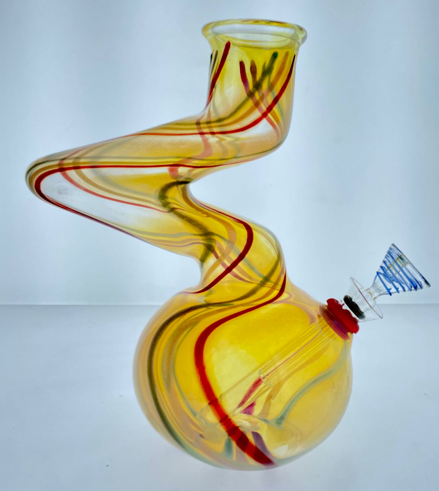 7” Wrap Rake Multicolor Kink Bubble Beaker