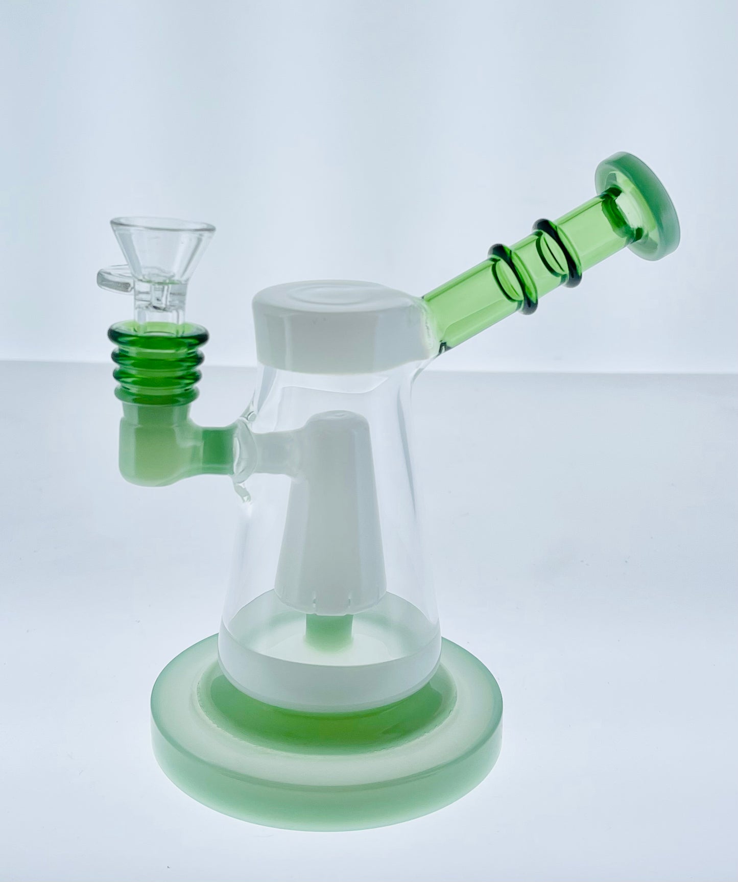 6" Color Cone Rig w/ Showerhead Perc