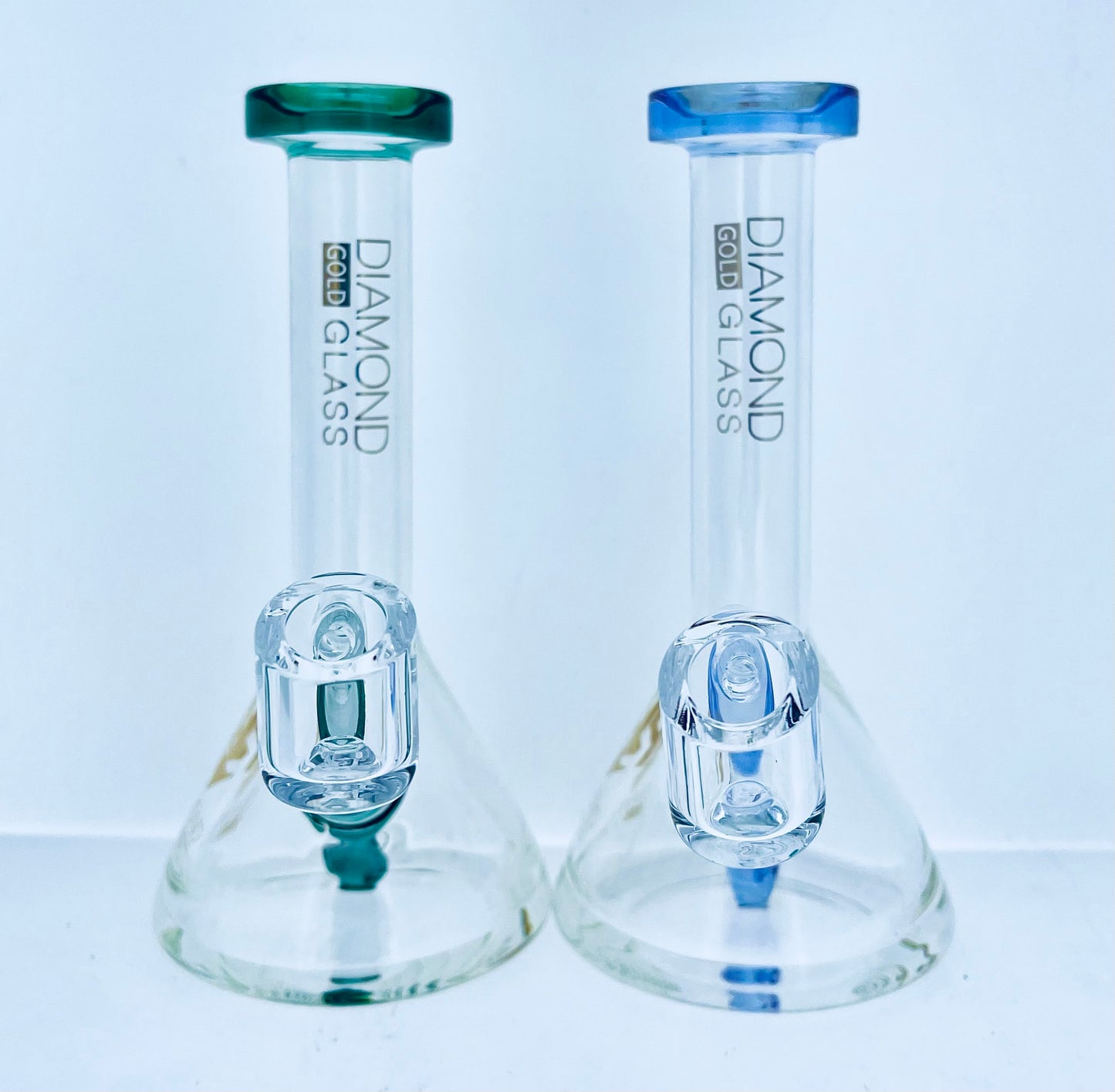 Diamond Glass 6" Beaker w/ Color Accents