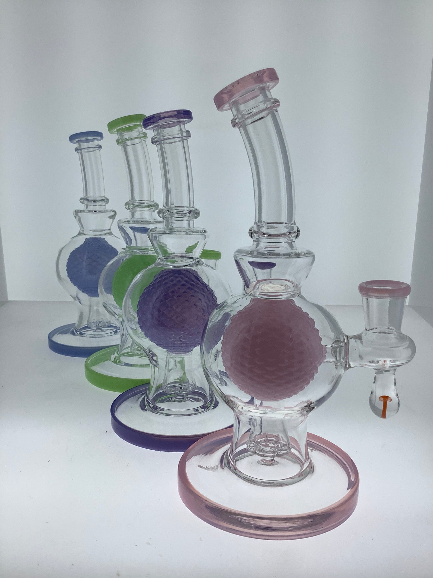 8" Rig w/ Color Suspended Ball & Showerhead Perc