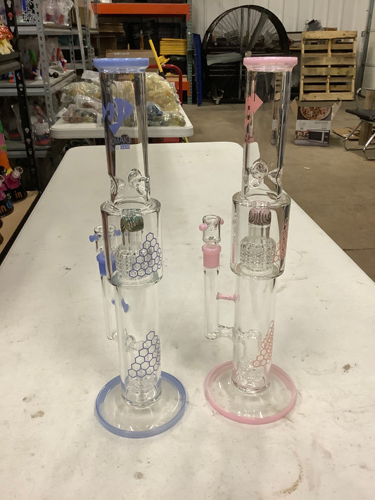 Diamond Glass 16" Color Rig w/ Dual matrix Perc & Wig Wag
