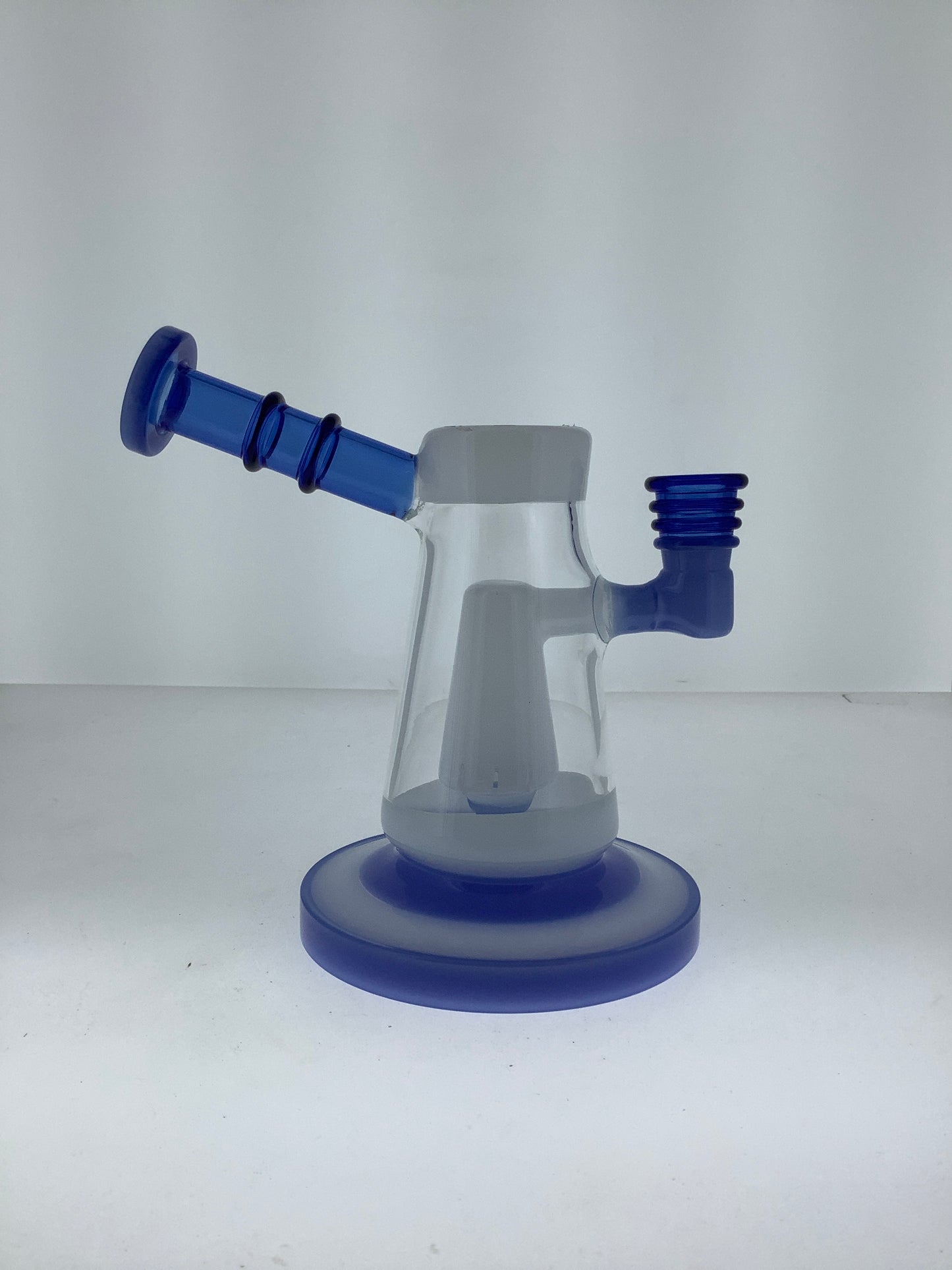 6" Color Cone Rig w/ Showerhead Perc