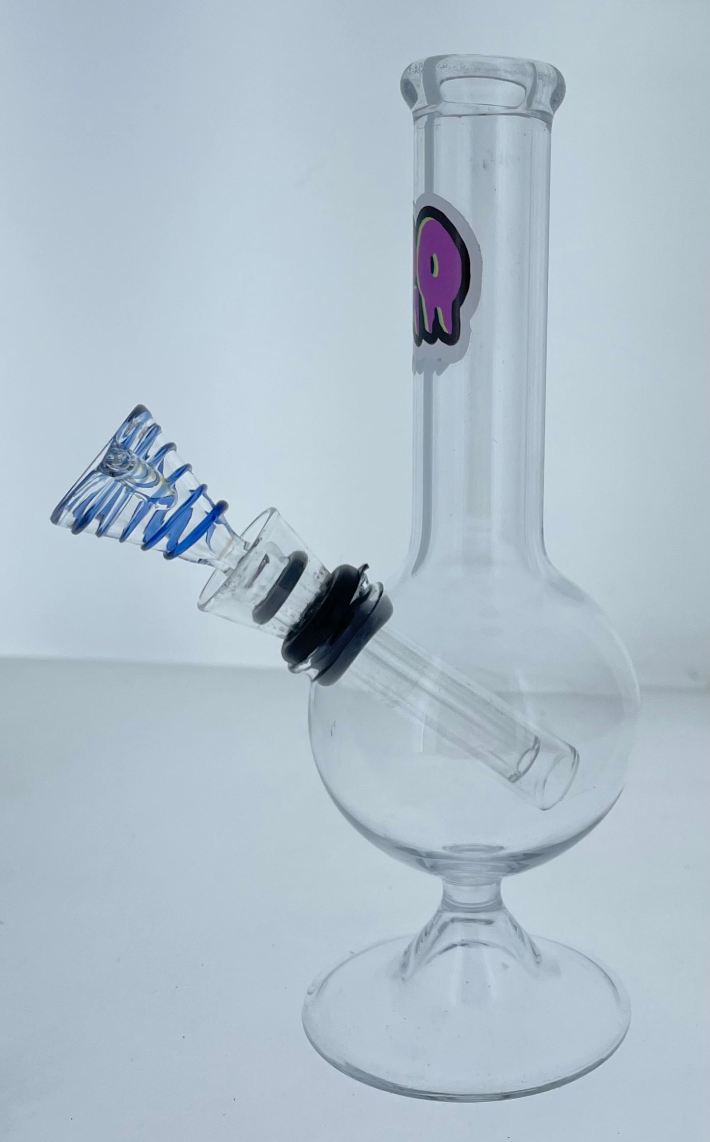 7" Graphic Bubble Beaker on Pedestal