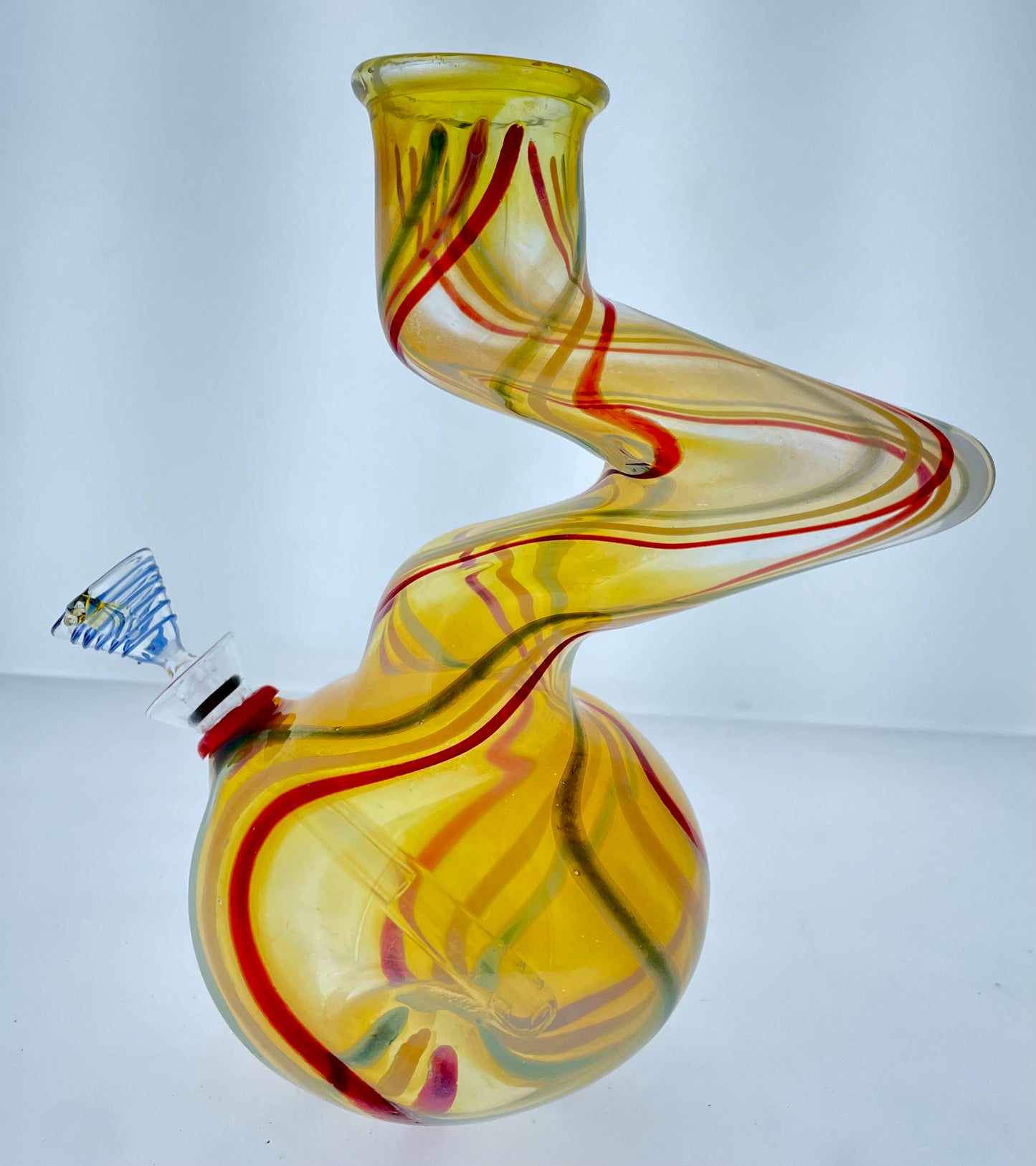 7” Wrap Rake Multicolor Kink Bubble Beaker