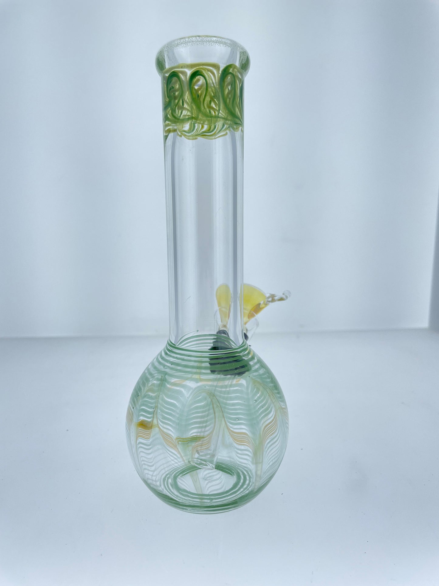 8” Green Wrap and Rake Straight Bubble Beaker