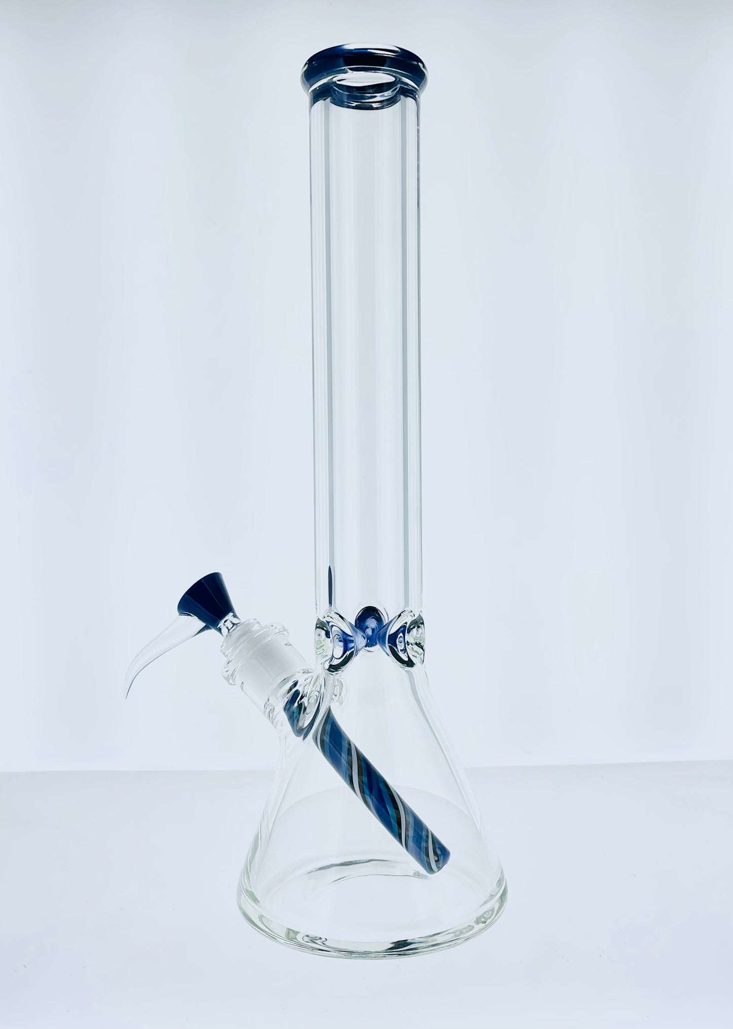 16" Heavy Beaker w/ Color Lip & Wig Wag Downstem