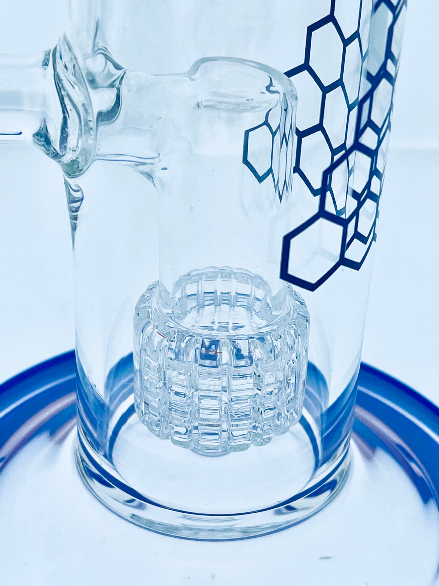 Diamond Glass 16" Color Rig w/ Dual matrix Perc & Wig Wag