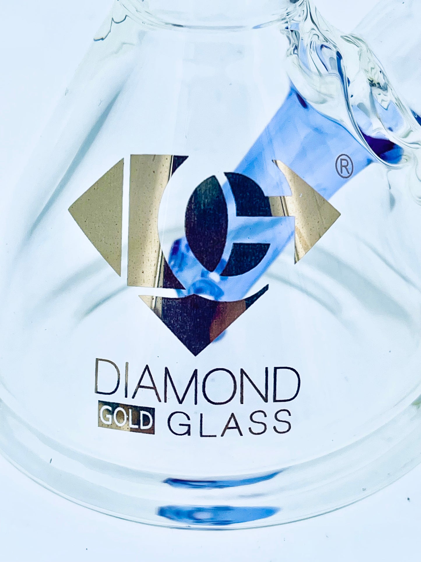 Diamond Glass 6" Beaker w/ Color Accents